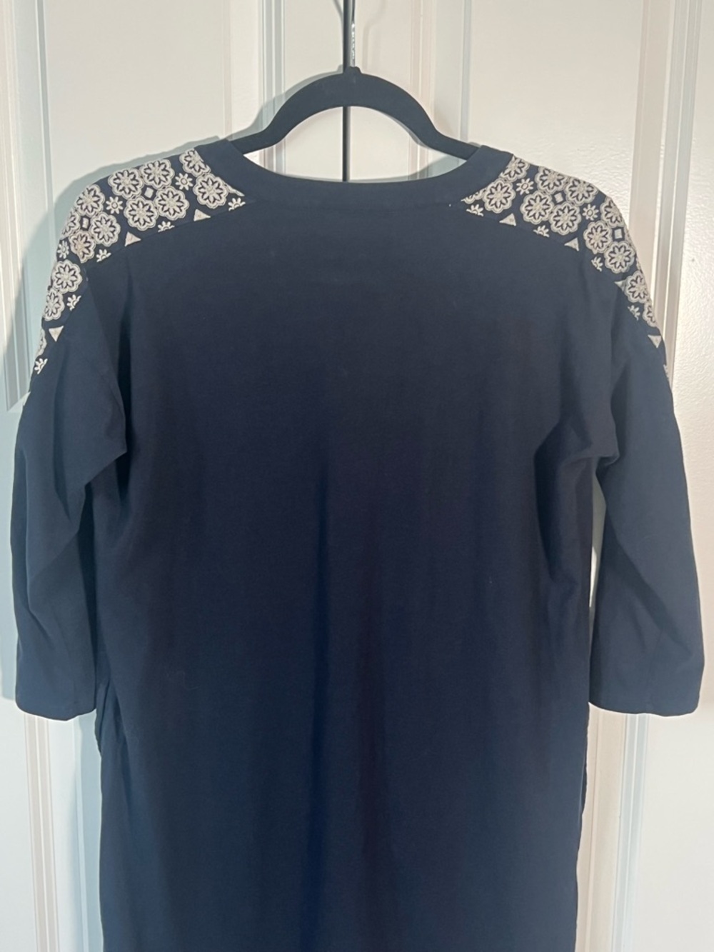 J. Jill Navy Tunic  dress with ivory Floral Embroidery - Picture 7 of 7